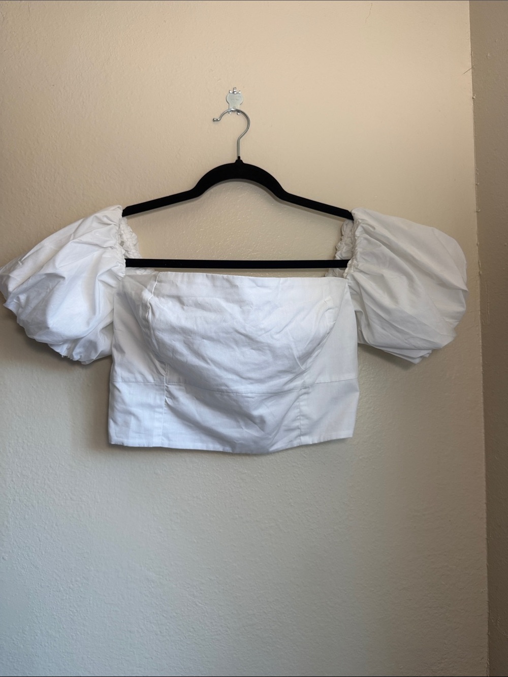 Abercrombie & Fitch White Puff Sleeve Crop Top - Women